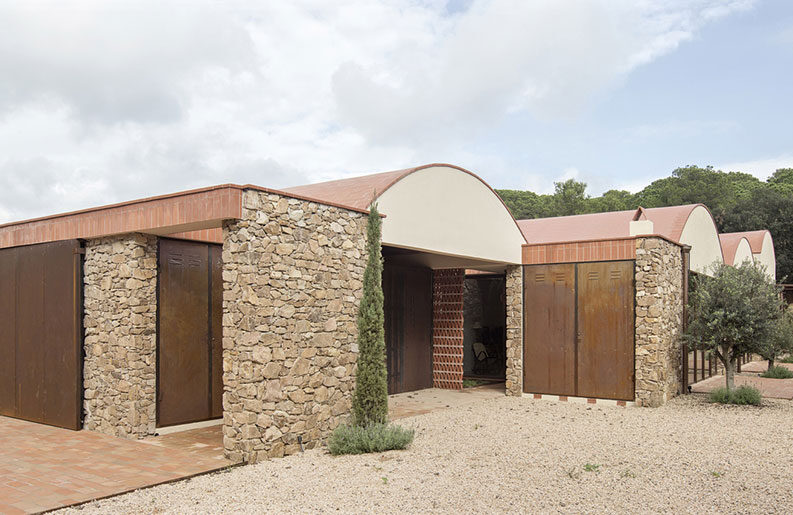 Casa Les Barraques by Arc Studi Arquitectura