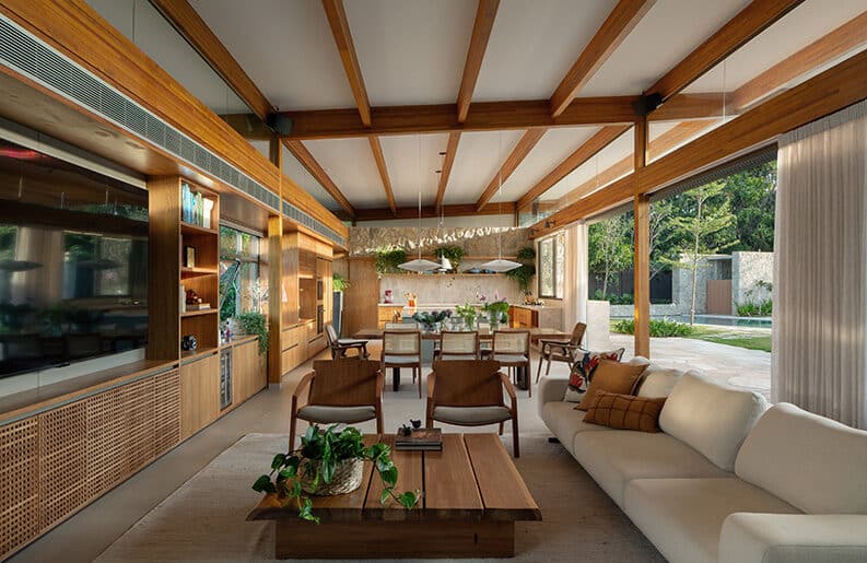 Casa MA en Atibaia by Estúdio Rossi Arquitetos