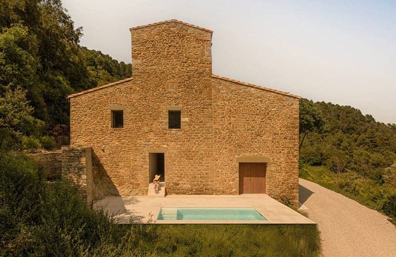 Casa Mas Cadalt by Fran Silvestre Arquitectos