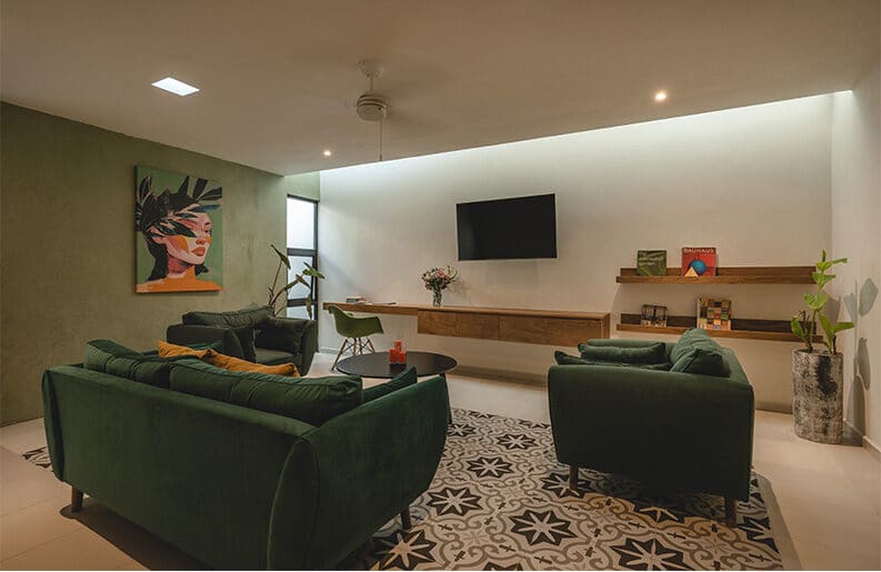 Casa Mikelin by Taller Estilo Arquitectura