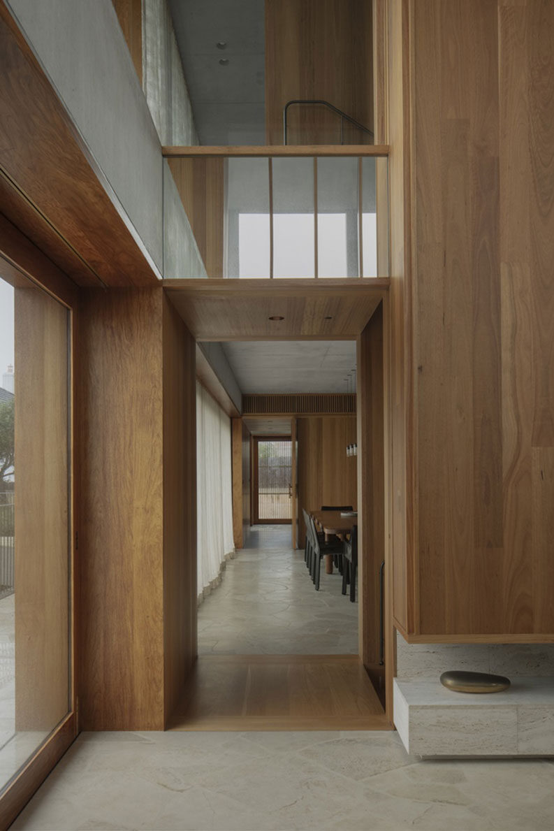 Casa New Castle by Anthony St John Parsons