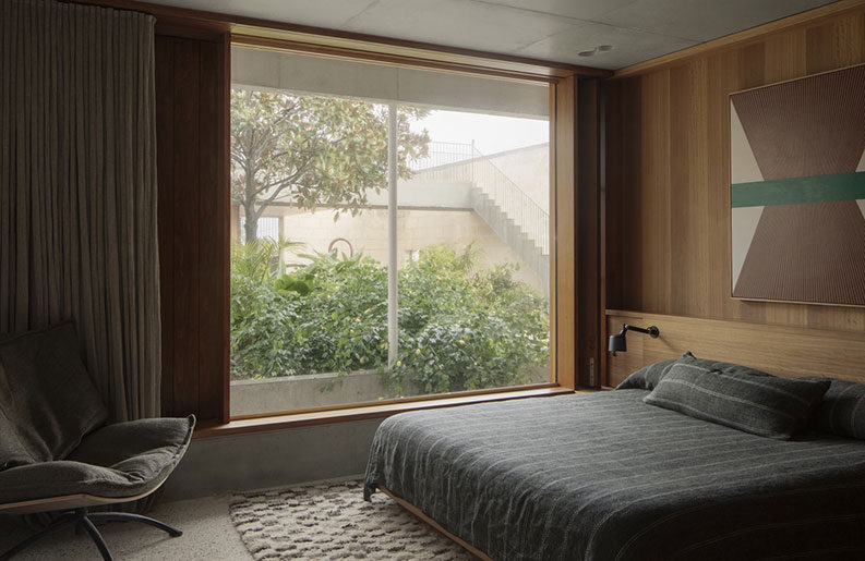 Casa New Castle by Anthony St John Parsons