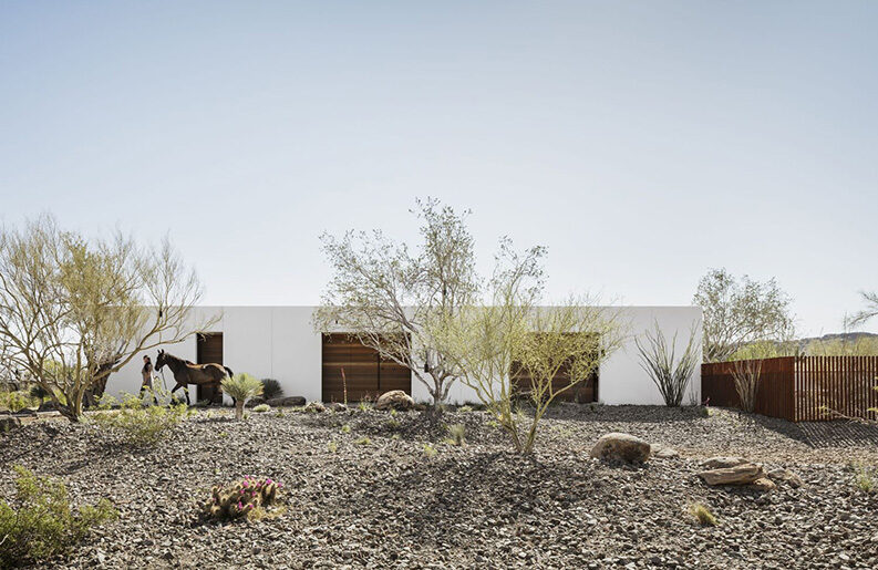 Casa O-asis by The Ranch Mine