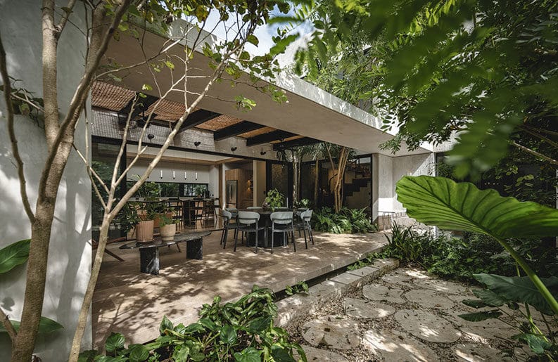 Casa Oasis 93 by Central de Proyectos SCP