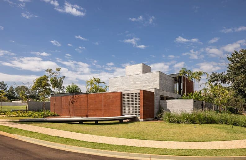 Casa Oasis by Shinagawa arquitetura