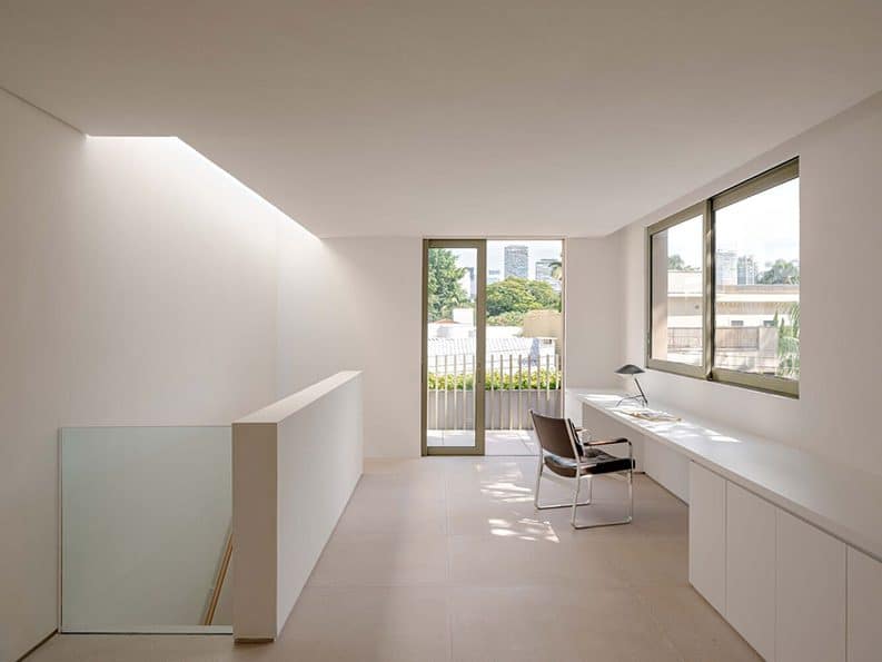 Casa Ouro Preto by Felipe Hess Arquitetos