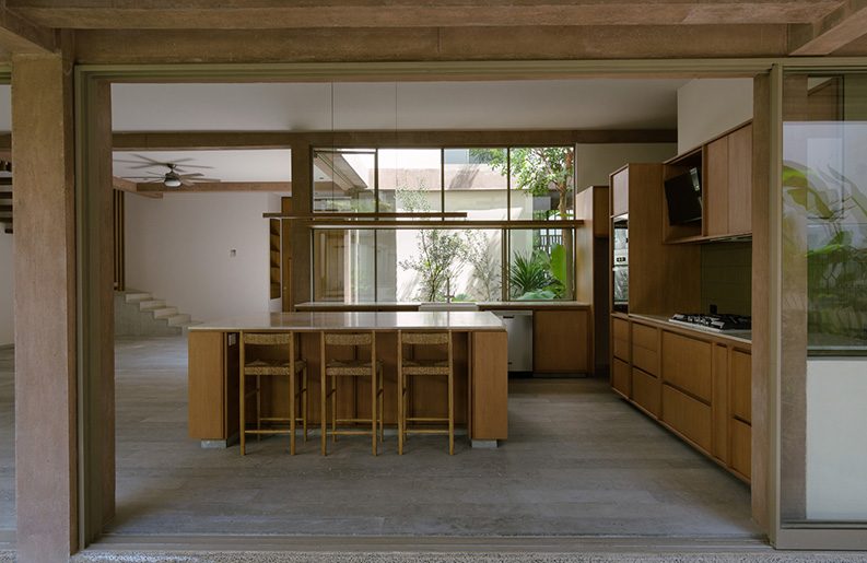 Casa Paseo de la Cantera by Antumbra estudio