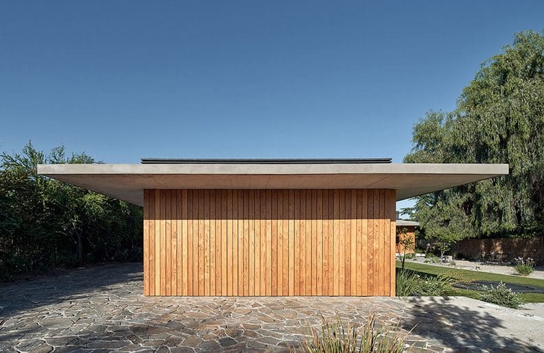 Casa Paso de los Toros by Juan Carlos Sabbagh Arquitectos