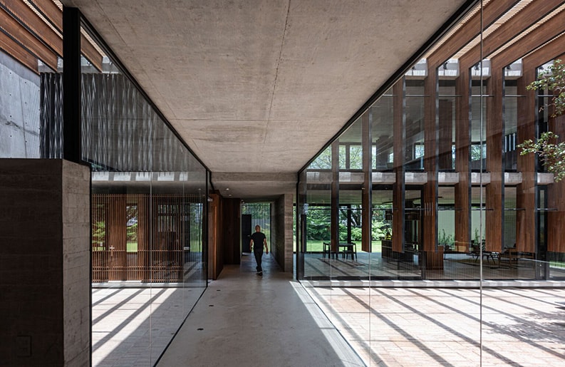 Casa Patios, Jaime Navarro, Ricardo Yslas Gámez Arquitectos