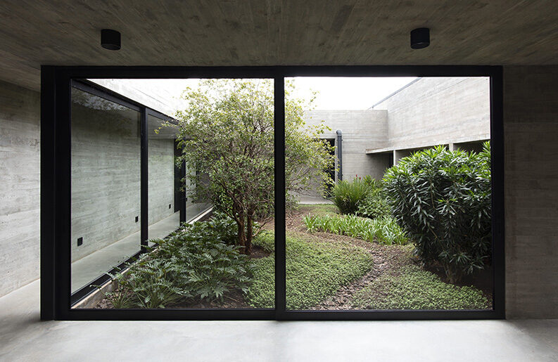 Casa Paula by Arq. Luciano Kruk