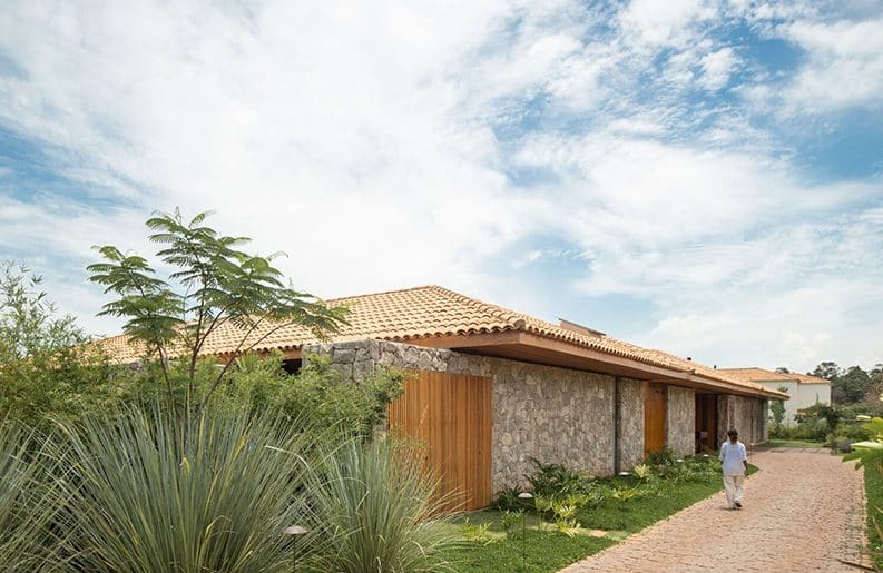 Casa Pedra by Stage.AEC