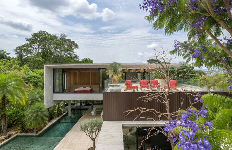 Casa Pirenópolis by Leo Romano
