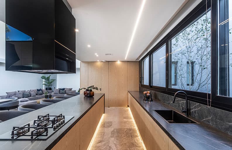 Casa Popcorn by Leone Loray