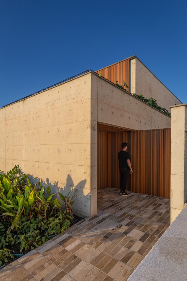 Casa RJ by Oficina Conceito Arquitetura