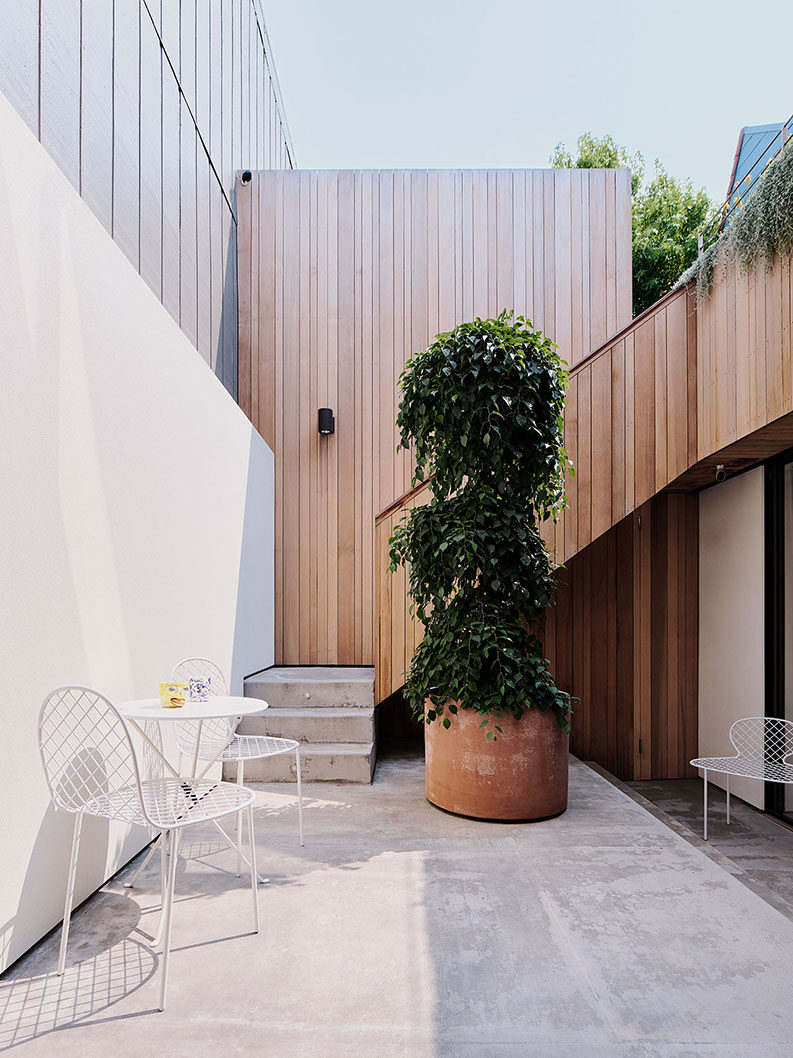 Casa Redwood by Studio Terpeluk
