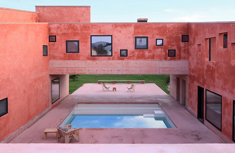 Casa Roja by Pacarizi Studio