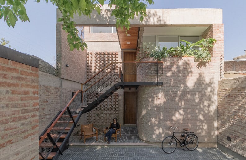 Casa Segura 1124, Luis Abba, Primer Piso Arquitectos