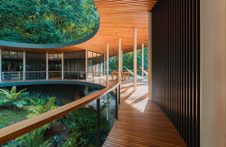 Casa Sinfonía Verde by Studio Saxe