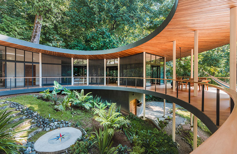 Casa Sinfonía Verde by Studio Saxe