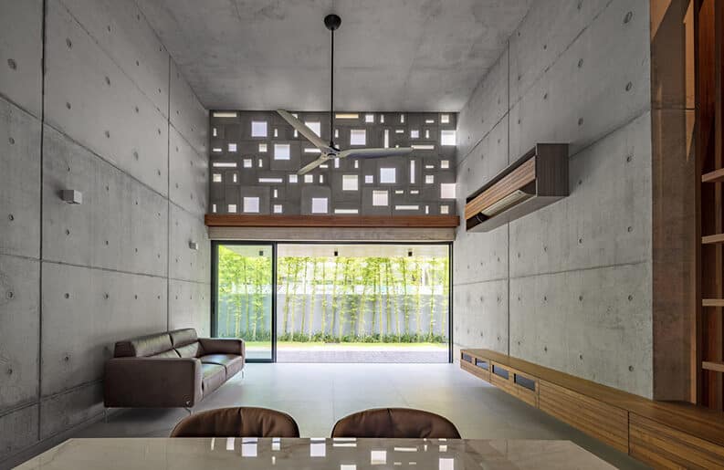 Casa Sombras by HYLA Architects