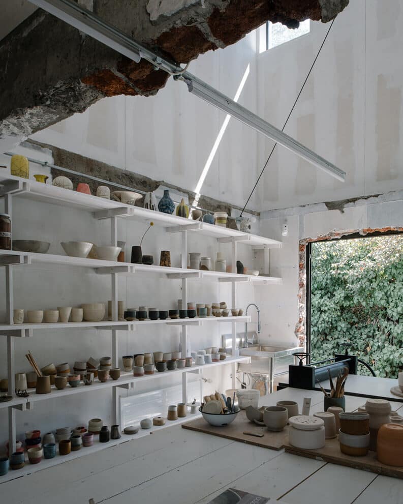 Casa Tam by Ivan Bravo Architects