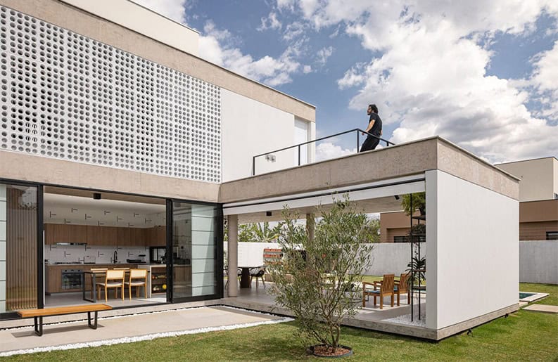 Casa Taquari. Una propiedad que que se nutre de la luz exterior