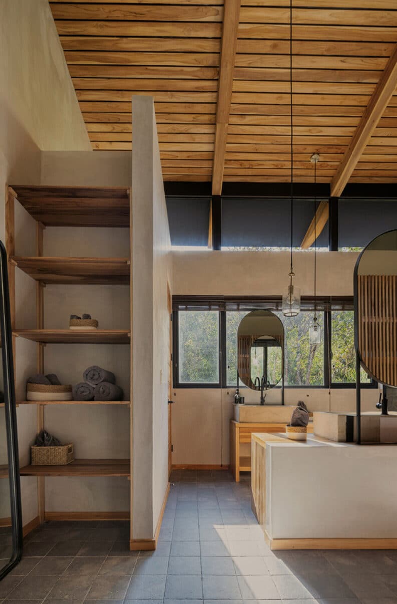 Casa Tertulia by Marcela Carranza Arquitectura