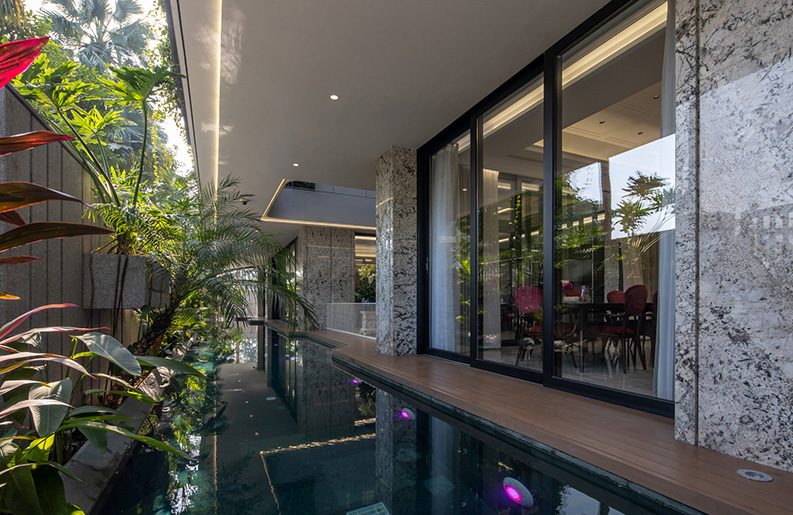 Casa Tropical 2 by ARO studio