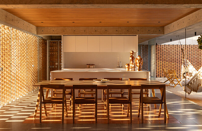 Casa Tupin by BLOCO Arquitetos