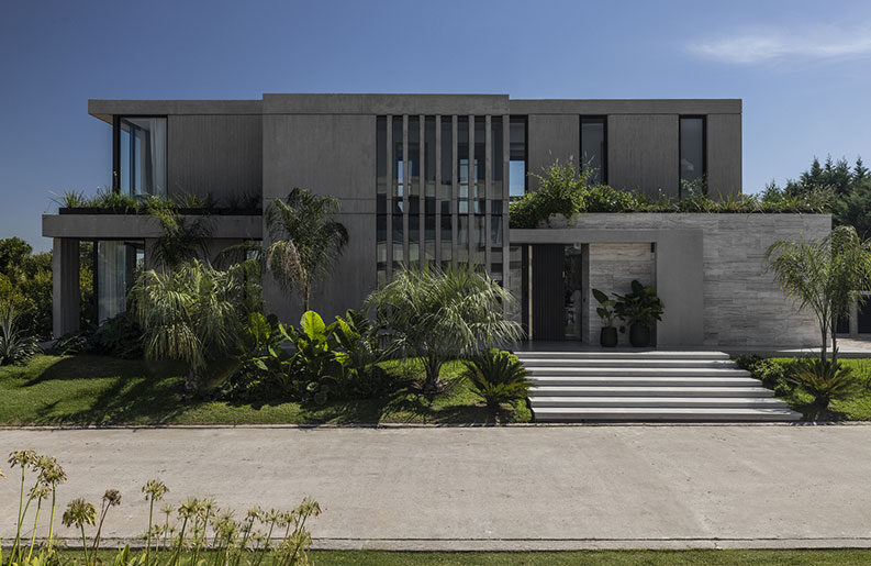 Casa YOYO by Levi + Furmanski