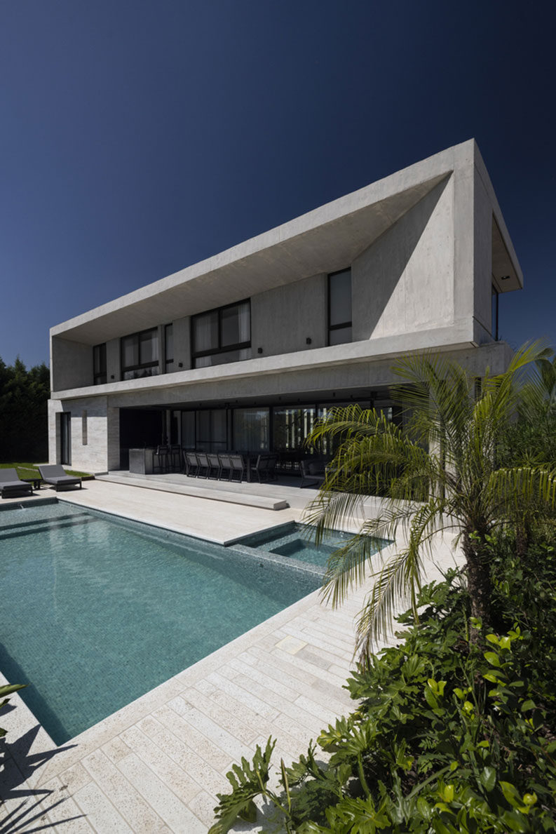Casa YOYO by Levi + Furmanski