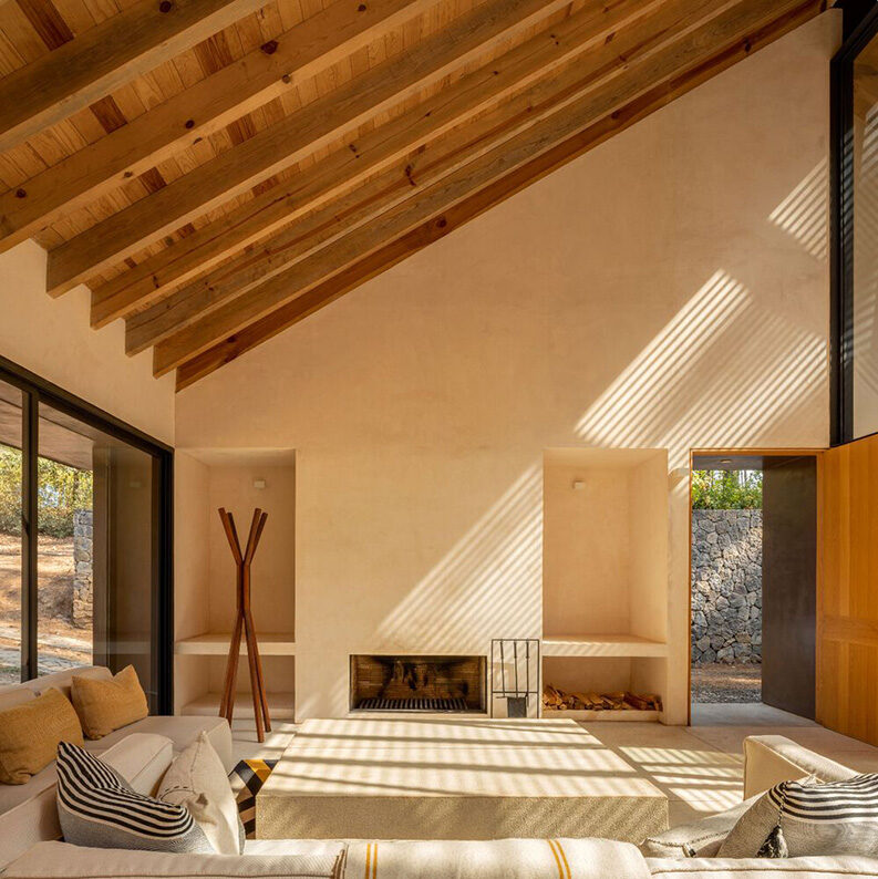 Casa Zarzales by PPAA