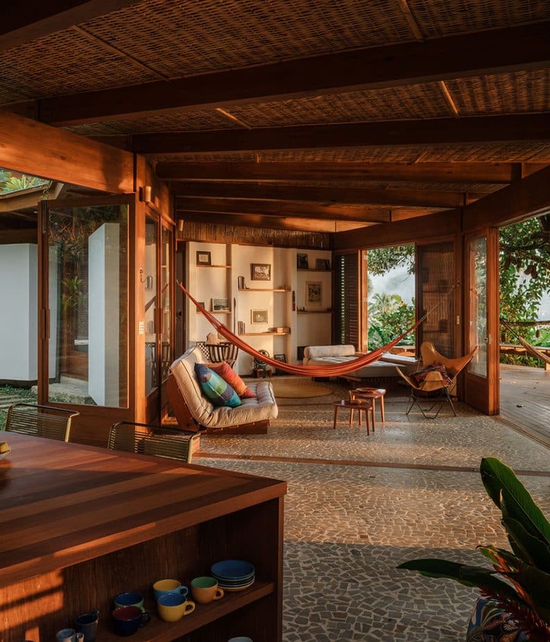 Casa da Figueira by Estúdio Lava