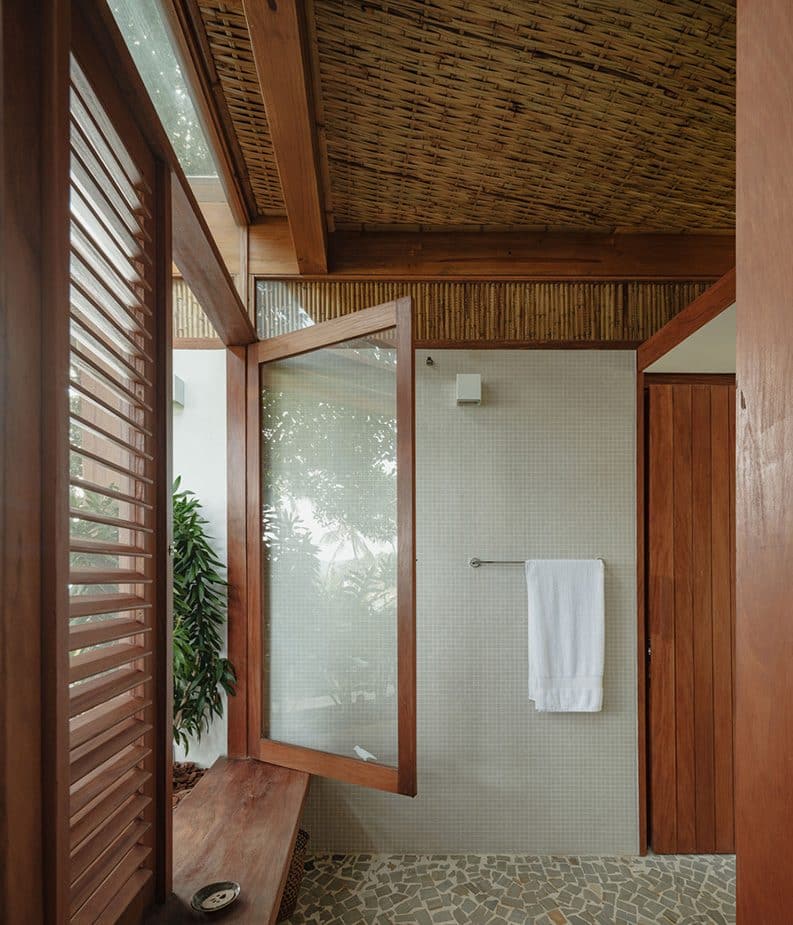 Casa da Figueira by Estúdio Lava