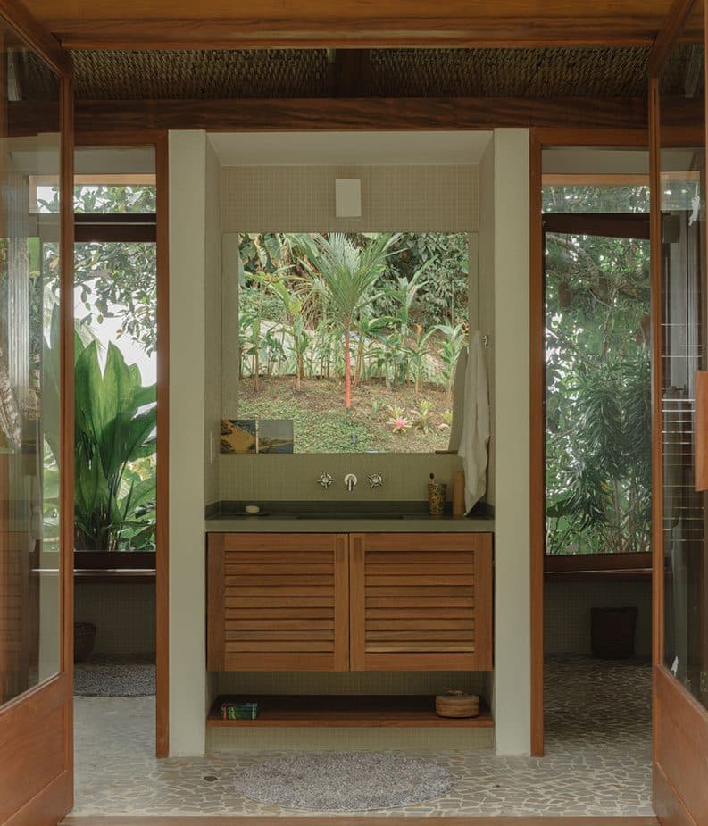 Casa da Figueira by Estúdio Lava