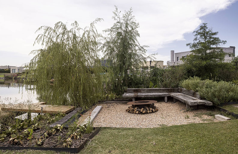 Casa de Las Aves by Estudio Simbiosis