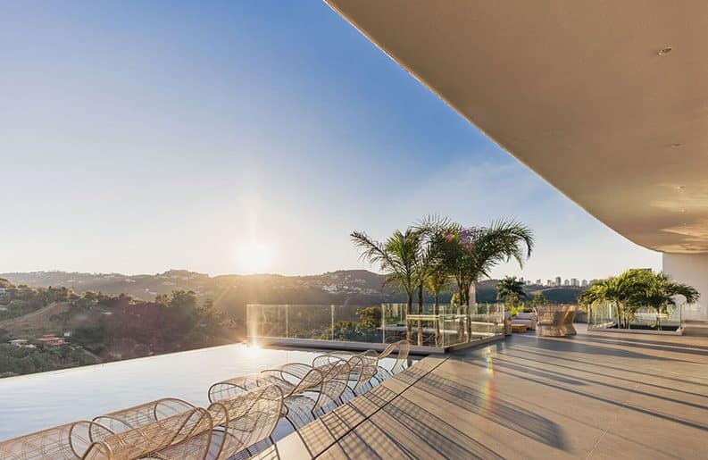 Casa de Linho by TETRO Arquitetura