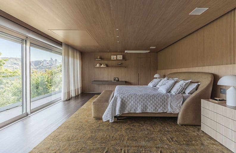 Casa de Linho by TETRO Arquitetura