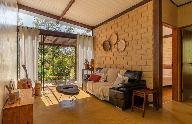Casa de Mel by Francisco Lang Arquitetura