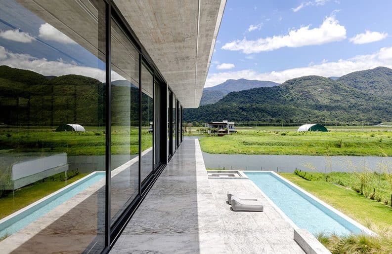Casa de Paredes by Gabriela Casagrande arquitetura, Suna Arquitetura