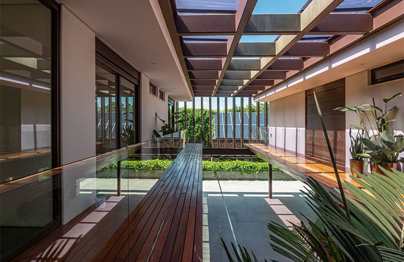 Casa de la Represa. Una propiedad que convive con un clima tropical