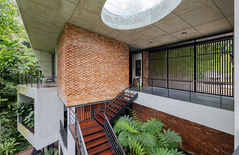 Casa de la Selva by Choo Gim Wah Architect 