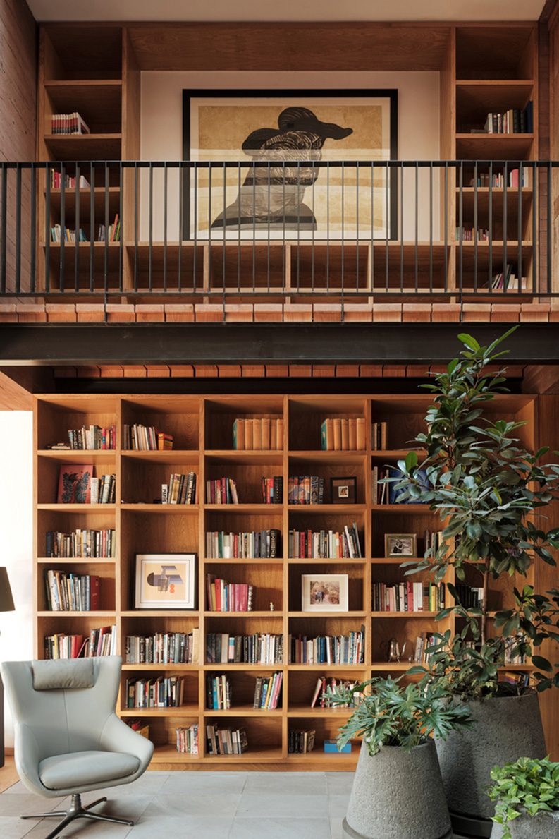 Casa de una Escritora by em-estudio