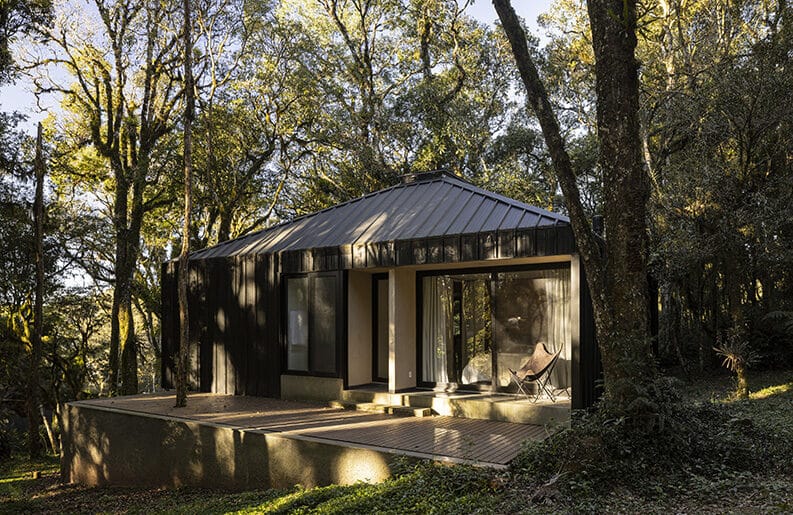 Casa en Canela by 0E1 Arquitetos