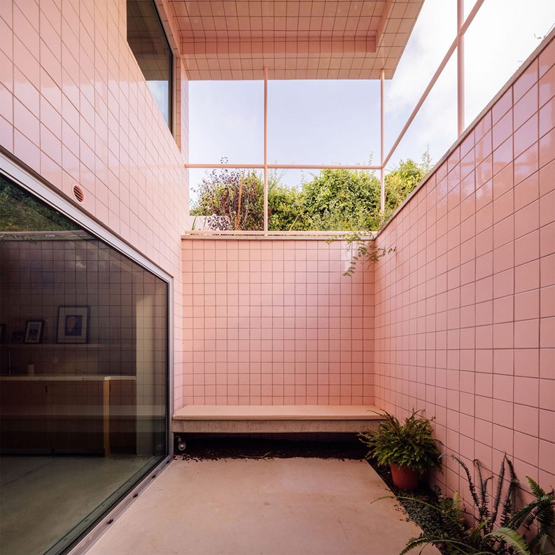 Casa en Galamares by atelier RUA  