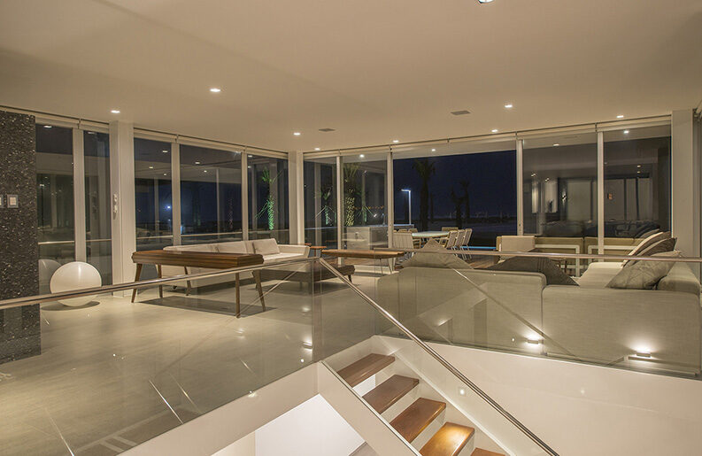 Casa en La Jolla II by Juan Carlos Doblado