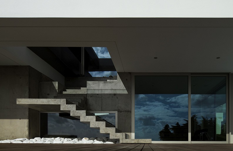 Casa en Lagos, Mário Martins Atelier, Fernando Guerra / FG+SG