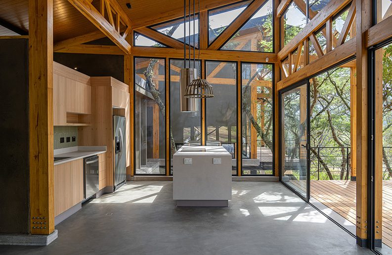 Casa en el Bosque by Espinoza Carvajal Arquitectos