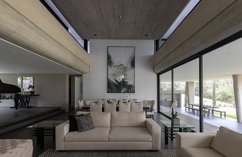 Casa en el Bosque by Gabriel Rivera Arquitectos