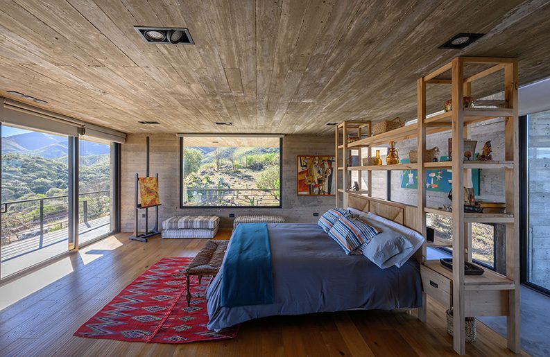 Casa en el Dragón by Cristián Nanzer